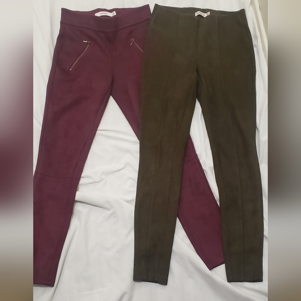 JustFab Burgundy and Olive Leggings